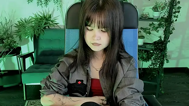 Elainebeness online show from 02/07/26, 07:22