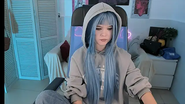 Elainebeness online show from 09/26/25, 08:49