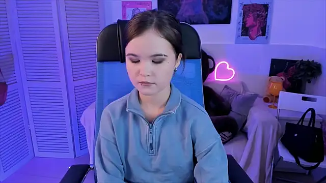 Elainebeness online show from 09/11/25, 07:14