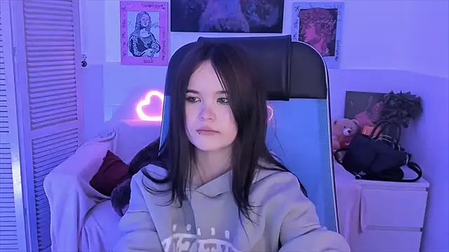 Elainebeness online show from 11/09/25, 09:02