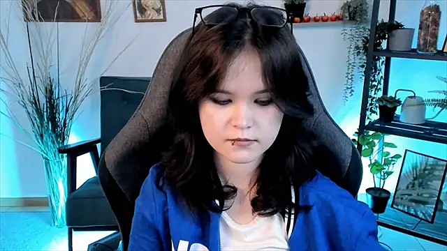 Elainebeness online show from 03/05/25, 03:51