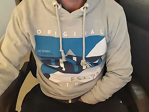 jayb0y61 online show from 12/11/24, 03:24