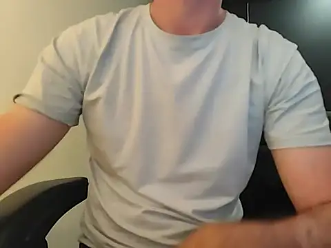 jayb0y61 online show from 05/03/26, 03:22