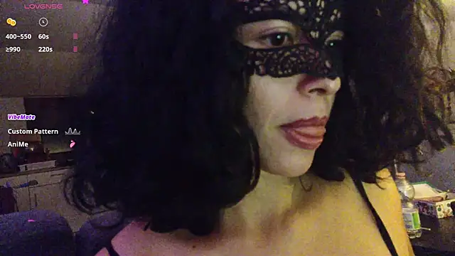 salomea r online show from 12/04/25, 08:41