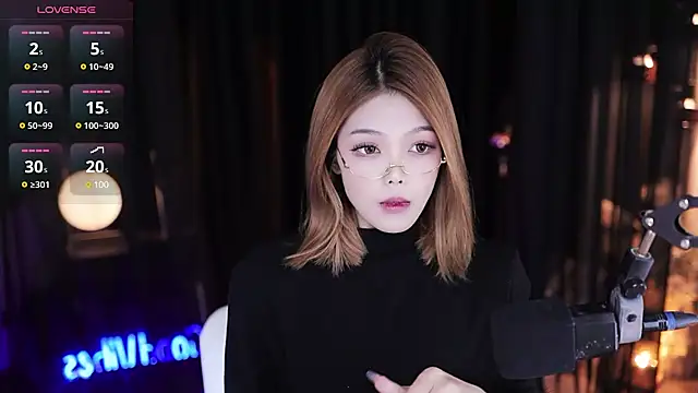 LucyKI online show from 01/10/25, 02:13