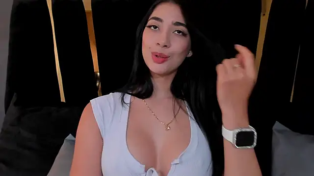 julieta jewel online show from 03/18/25, 12:39