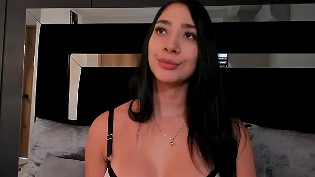 julieta jewel online show from 12/04/25, 12:59