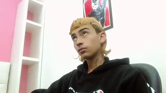 ttimy x boy online show from 02/19/26, 03:14