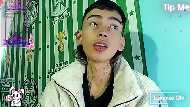 ttimy x boy online show from 11/30/25, 07:58