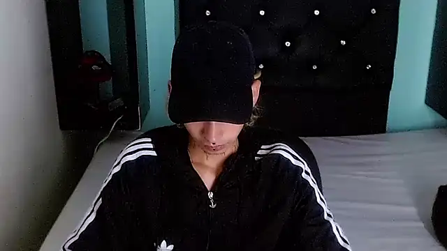 ttimy x boy online show from 04/17/26, 07:49