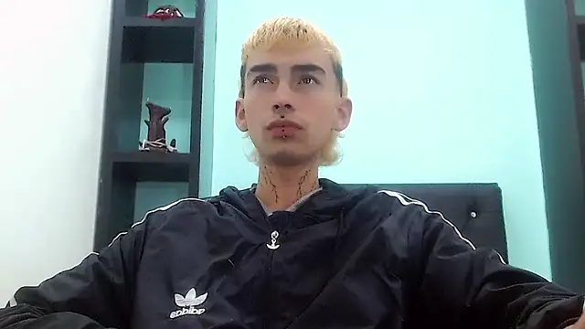 ttimy x boy online show from 04/20/26, 10:44