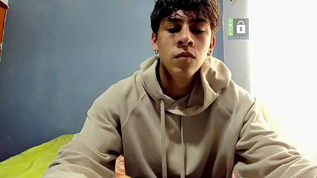 Snapshot of Kanterfun chatting on 02/23/25, 01:21 Kanterfun online show from 02/23/25, 01:21