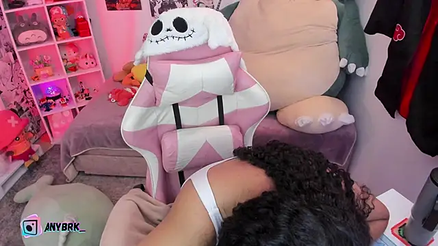 anyburkee online show from 10/29/25, 01:04