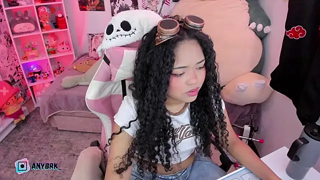 anyburkee online show from 10/24/25, 11:48