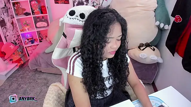 anyburkee online show from 11/08/25, 02:48