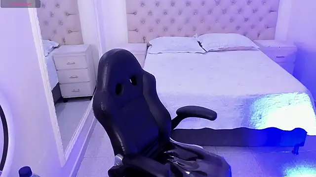 JackBlanco  online show from 11/28/25, 08:53