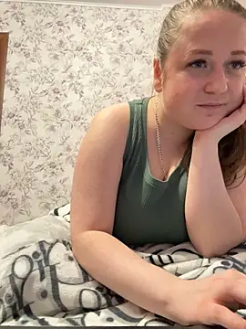 LizzyShine online show from 03/18/25, 07:12