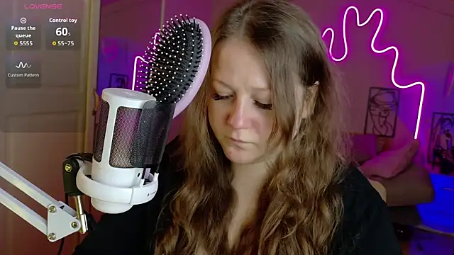 LizzyShine online show from 10/07/25, 05:58