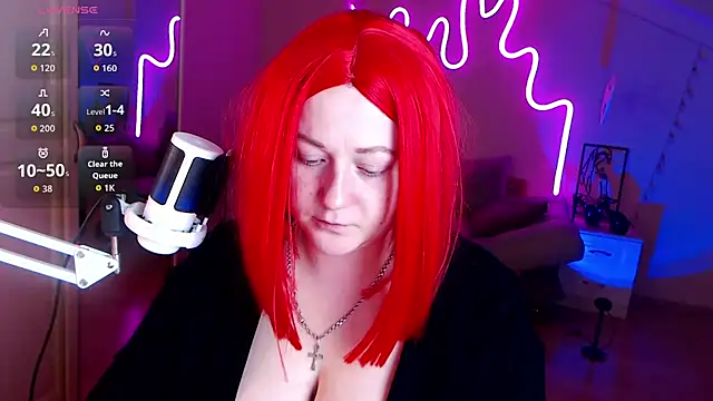 LizzyShine online show from 10/01/25, 02:21