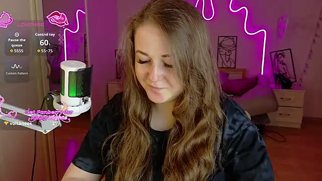 LizzyShine online show from 11/20/25, 05:24