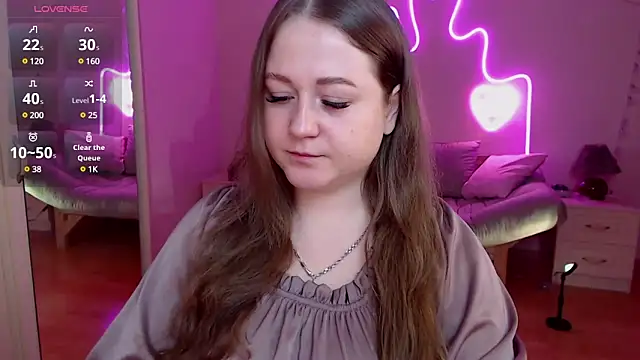 LizzyShine online show from 03/02/25, 05:20