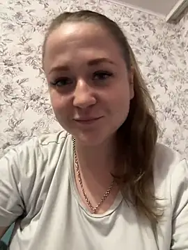 LizzyShine online show from 03/03/25, 09:15