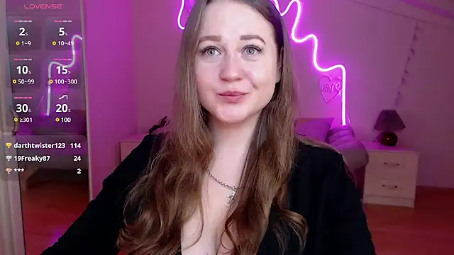 LizzyShine online show from 03/16/25, 08:00