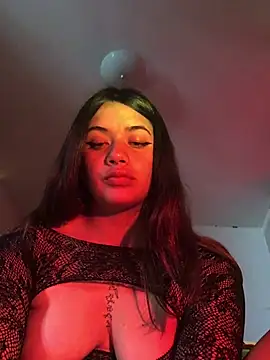 Snapshot of Miss_oliviaa chatting on 02/08/25, 07:49 Miss oliviaa online show from 02/08/25, 07:49