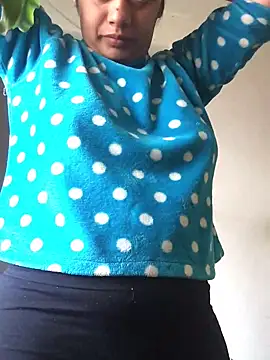 Snapshot of Miss_oliviaa chatting on 03/11/25, 11:33 Miss oliviaa online show from 03/11/25, 11:33