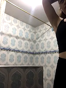 Snapshot of Miss_oliviaa chatting on 10/02/25, 11:02 Miss oliviaa online show from 10/02/25, 11:02