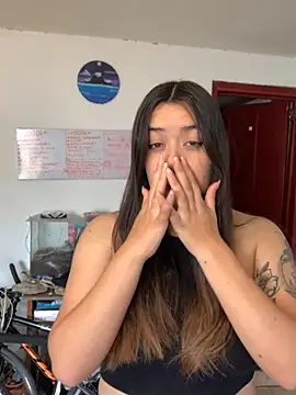 Miss oliviaa online show from 11/10/25, 05:07