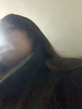 Snapshot of Miss_oliviaa chatting on 09/15/25, 11:27 Miss oliviaa online show from 09/15/25, 11:27