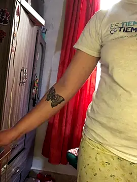 Miss oliviaa online show from 12/05/25, 05:22