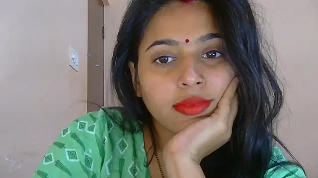 Snapshot of Sweet-Rani chatting on 11/20/25, 10:38 Sweet-Rani online show from 11/20/25, 10:38