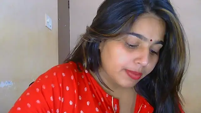 Snapshot of Sweet-Rani chatting on 04/14/26, 08:47 Sweet-Rani online show from 04/14/26, 08:47