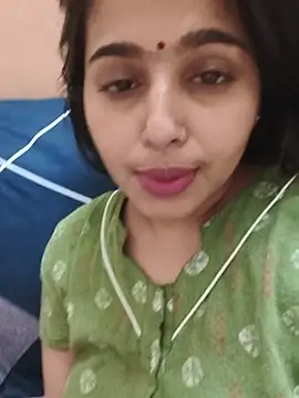 Snapshot of Sweet-Rani chatting on 05/23/26, 05:34 Sweet-Rani online show from 05/23/26, 05:34