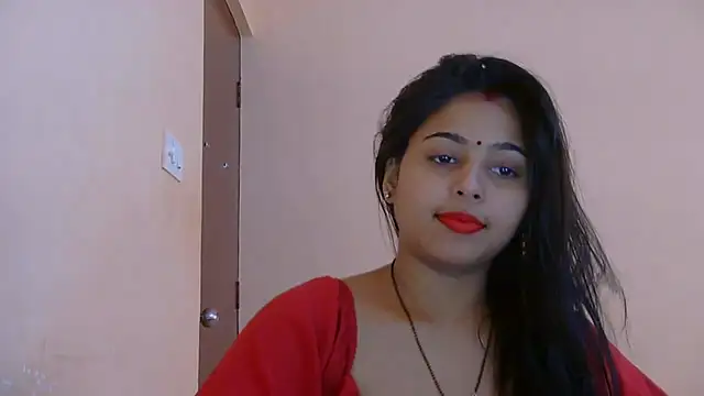 Snapshot of Sweet-Rani chatting on 11/13/25, 08:40 Sweet-Rani online show from 11/13/25, 08:40