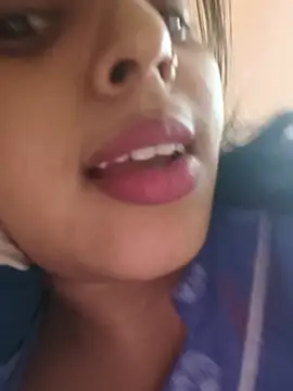 Snapshot of Sweet-Rani chatting on 05/27/26, 06:37 Sweet-Rani online show from 05/27/26, 06:37