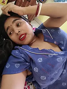 Snapshot of Sweet-Rani chatting on 05/11/26, 09:32 Sweet-Rani online show from 05/11/26, 09:32