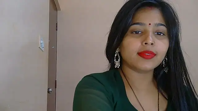 Snapshot of Sweet-Rani chatting on 12/17/25, 05:07 Sweet-Rani online show from 12/17/25, 05:07