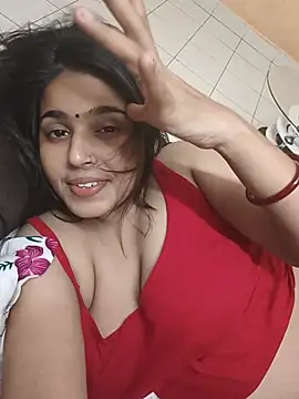 Snapshot of Sweet-Rani chatting on 06/25/26, 06:13 Sweet-Rani online show from 06/25/26, 06:13