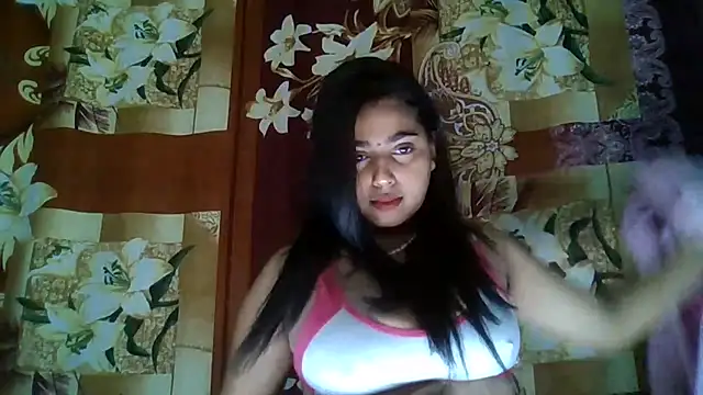 Snapshot of Sweet-Rani chatting on 03/10/25, 11:06 Sweet-Rani online show from 03/10/25, 11:06