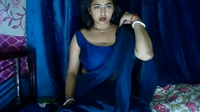 Snapshot of Sweet-Rani chatting on 03/13/25, 12:16 Sweet-Rani online show from 03/13/25, 12:16