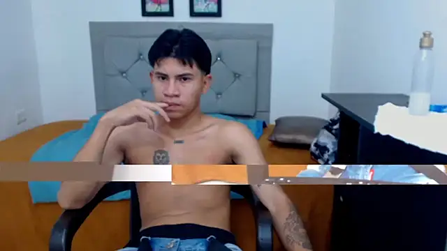 Snapshot of logannth chatting on 10/16/25, 08:50 logannth online show from 10/16/25, 08:50