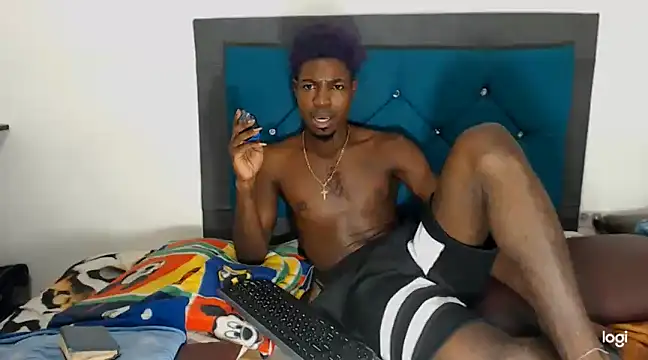 Snapshot of logannth chatting on 03/14/25, 07:44 logannth online show from 03/14/25, 07:44