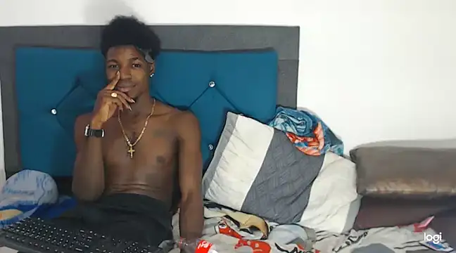 Snapshot of logannth chatting on 03/06/25, 10:26 logannth online show from 03/06/25, 10:26