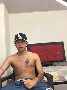 logannth online show from 12/23/25, 05:07