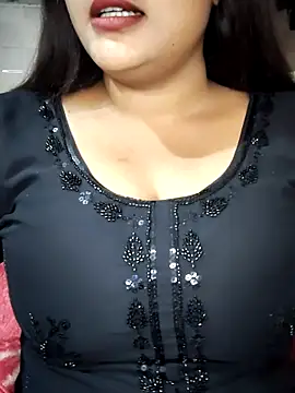 Snapshot of cutepragya2 chatting on 03/25/26, 05:29 cutepragya2 online show from 03/25/26, 05:29