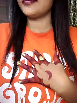 Snapshot of cutepragya2 chatting on 10/14/25, 07:31 cutepragya2 online show from 10/14/25, 07:31