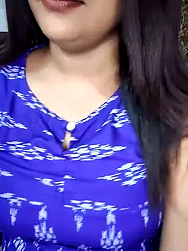 Snapshot of cutepragya2 chatting on 10/03/25, 05:42 cutepragya2 online show from 10/03/25, 05:42